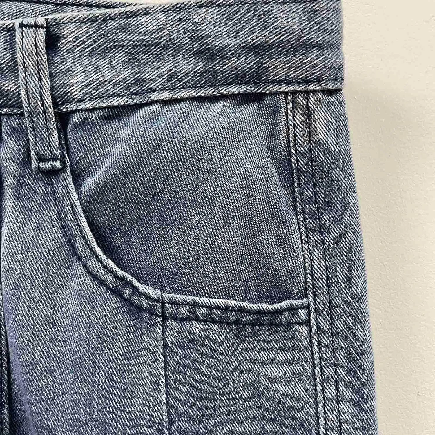Baggy Jeans for Men Y2k Vintage Denim Pants Casual Wide Leg Jeans Loose Fit Denim Hip Hop Streetwear Jeans Trousers Pants