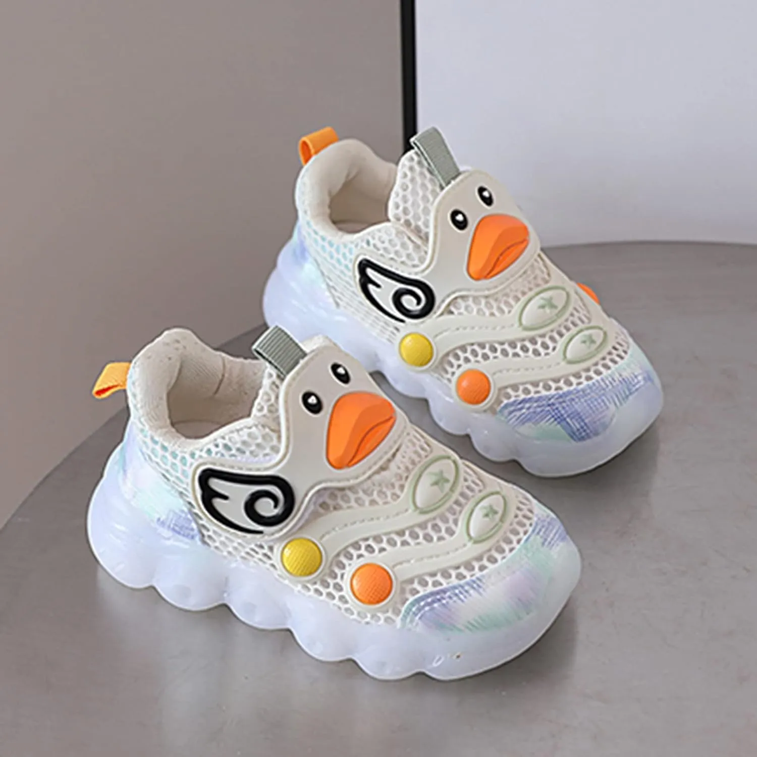 Big Kid Slip Shoe Children Shoes Sports Shoes Light Shoes Small White Shoes Light Board Fashion Kids Shoes