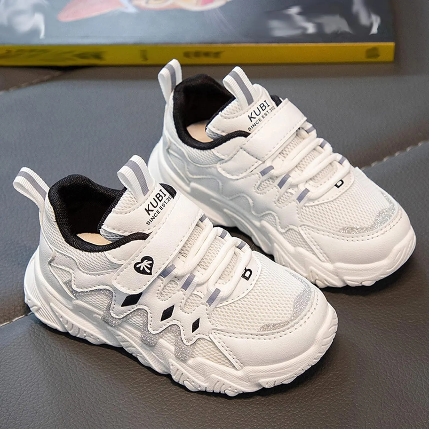 Boys Girls Lightweight Sneakers Kids Mesh Breathable Tennis Sports Shoes Non Slip Lace-up for Running/Walking