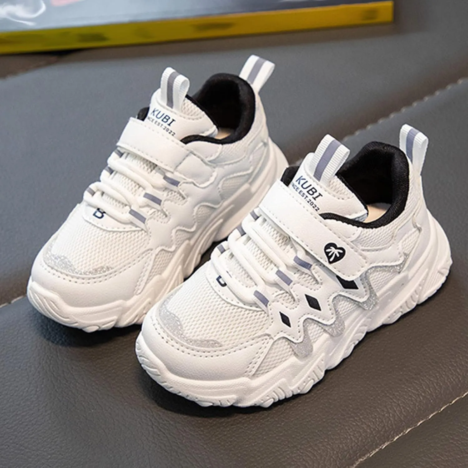 Boys Girls Lightweight Sneakers Kids Mesh Breathable Tennis Sports Shoes Non Slip Lace-up for Running/Walking