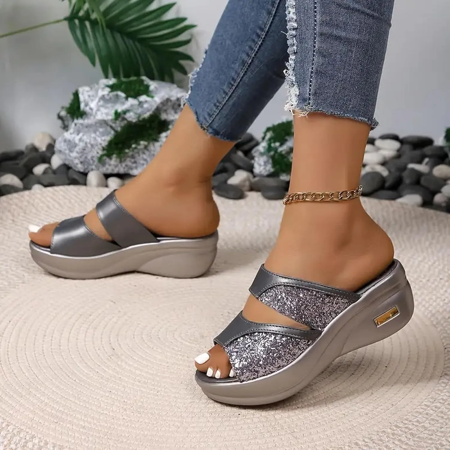 Flatform Open Toe Beach Sandals Women's Thick Soled Slippers Fashionable And Casual Shiny Fish Mouth Strap Slingback