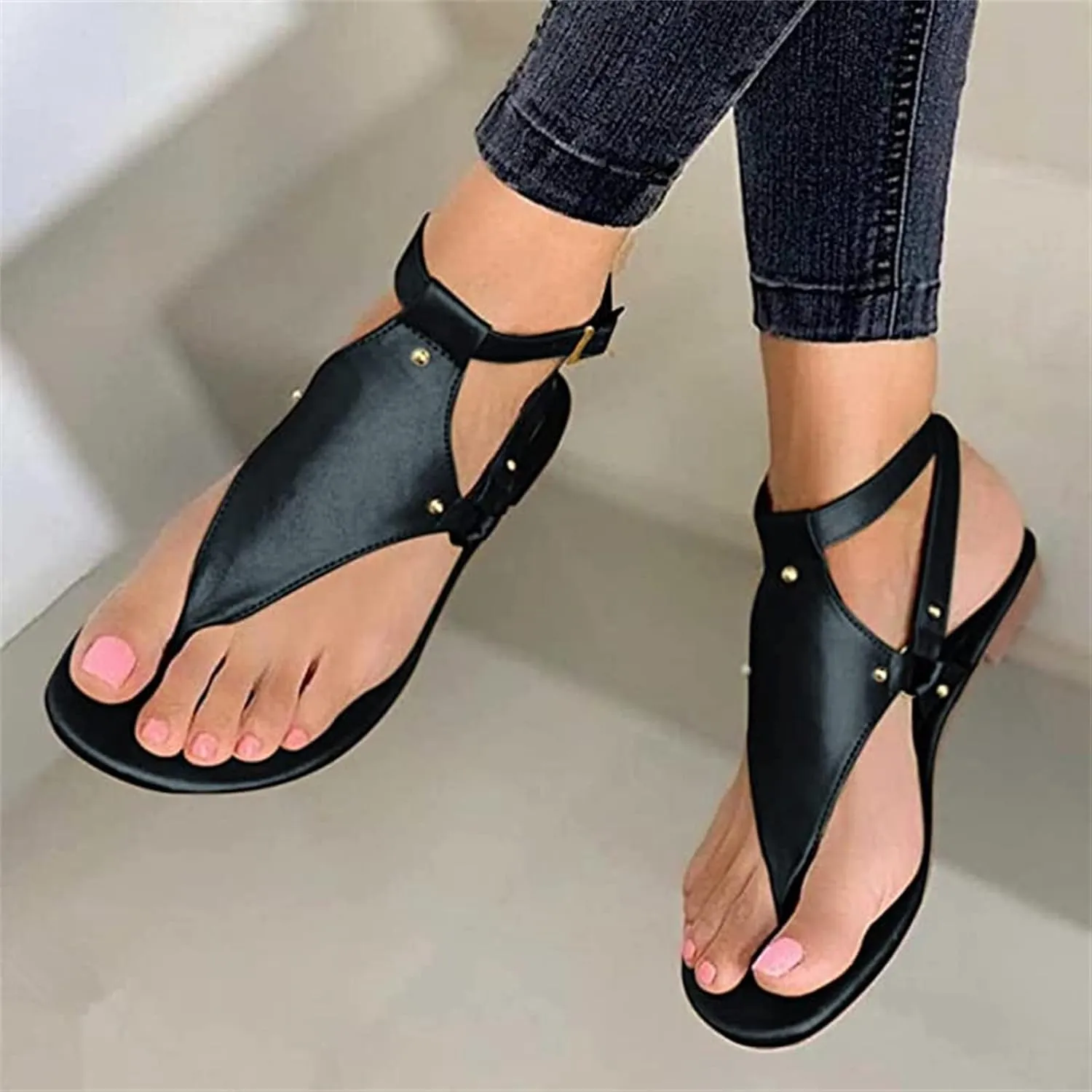 Lausiuoe Sandals for Women Dressy Summer,Women's Comfy Strappy Flat Sandals Casual Comfort T-Strap Gladiator Beach Sandals