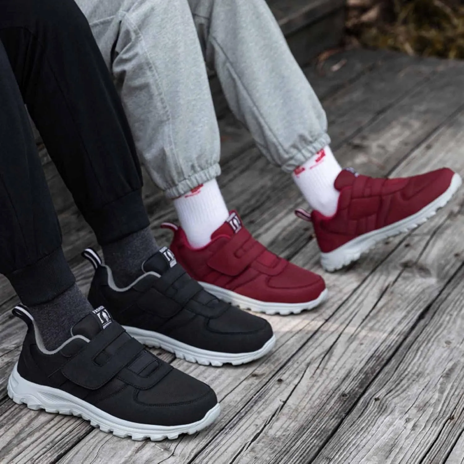Mens Loafers & Slip-Ons Couple Models Men's Middle and Elderly Light and Comfortable Non Slip Hook Loop Walking