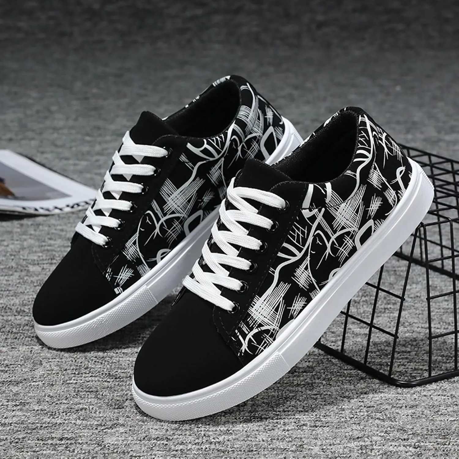 Mens Loafers & Slip-Ons Men Shoe Flat Low Top Casual Cloth Shoes Fashionable Outdoor Canvas Casual Shoes