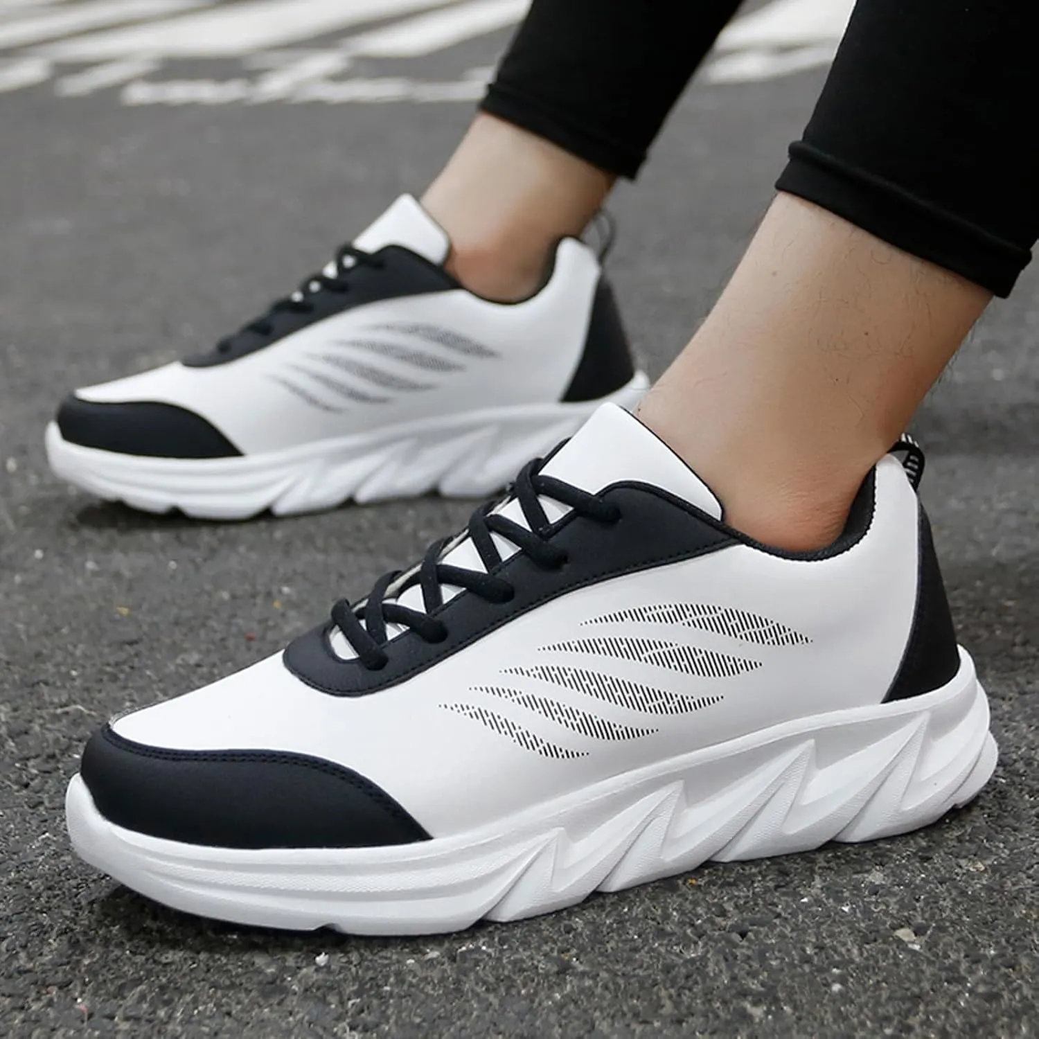 Mens Loafers & Slip-Ons Men Sports Shoes Fashionable New Pattern Simple Color Matching Round Toe Lace Up Flat
