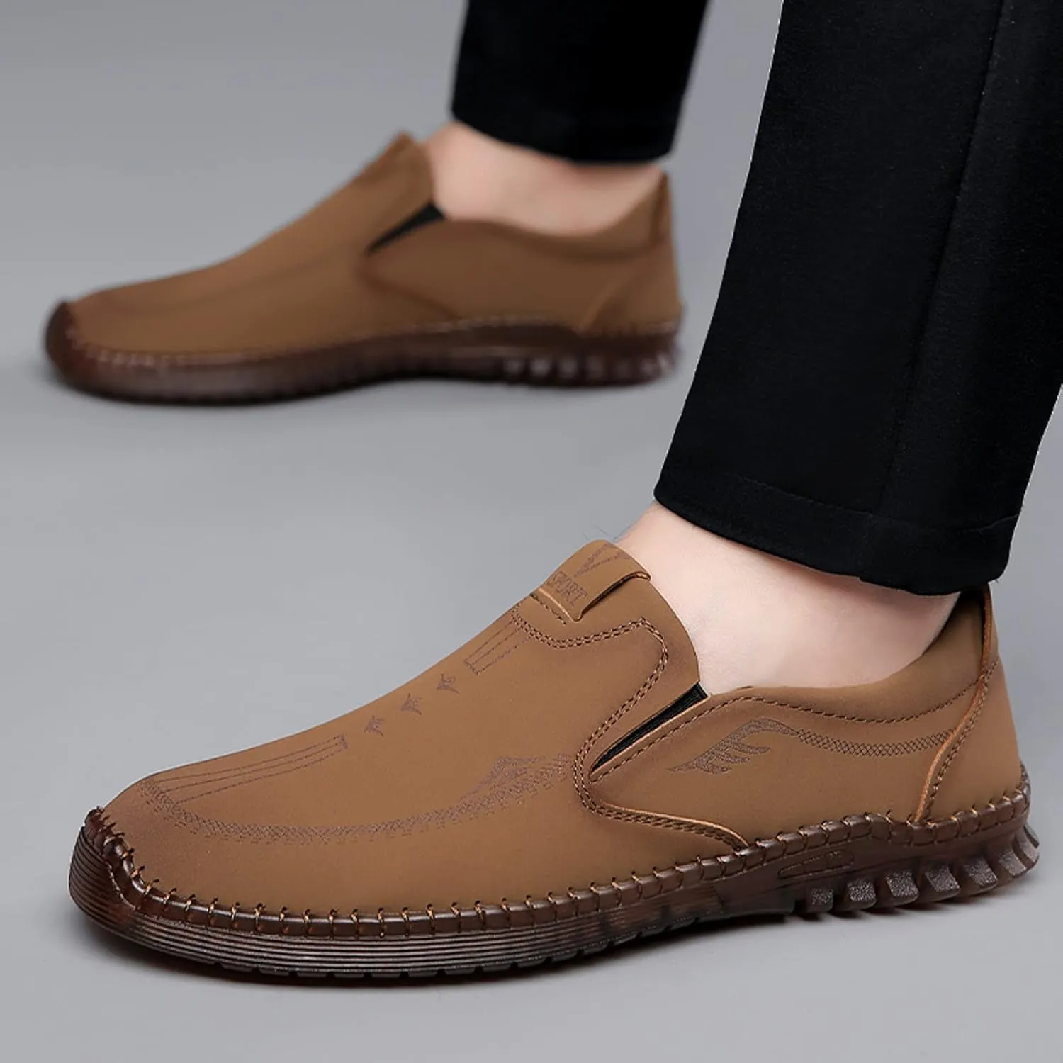 Men's Slip on Walking Shoes Comfy Knitted Memory Foam Breathable Mesh Fashion Sneakers Non Slip Travel Jogging Athletic Running Shoes