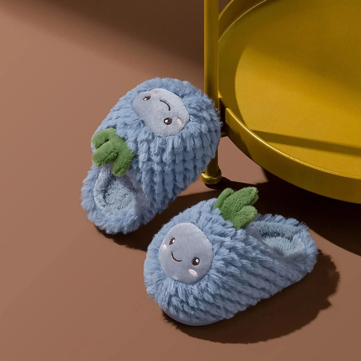 Princess Slippers for Little Girls Fashion Autumn And Winter Boys And Girls Slippers Flat Bottom Soft Light Comfortable Warm Cute Cartoon Fruit Pineapple Pattern