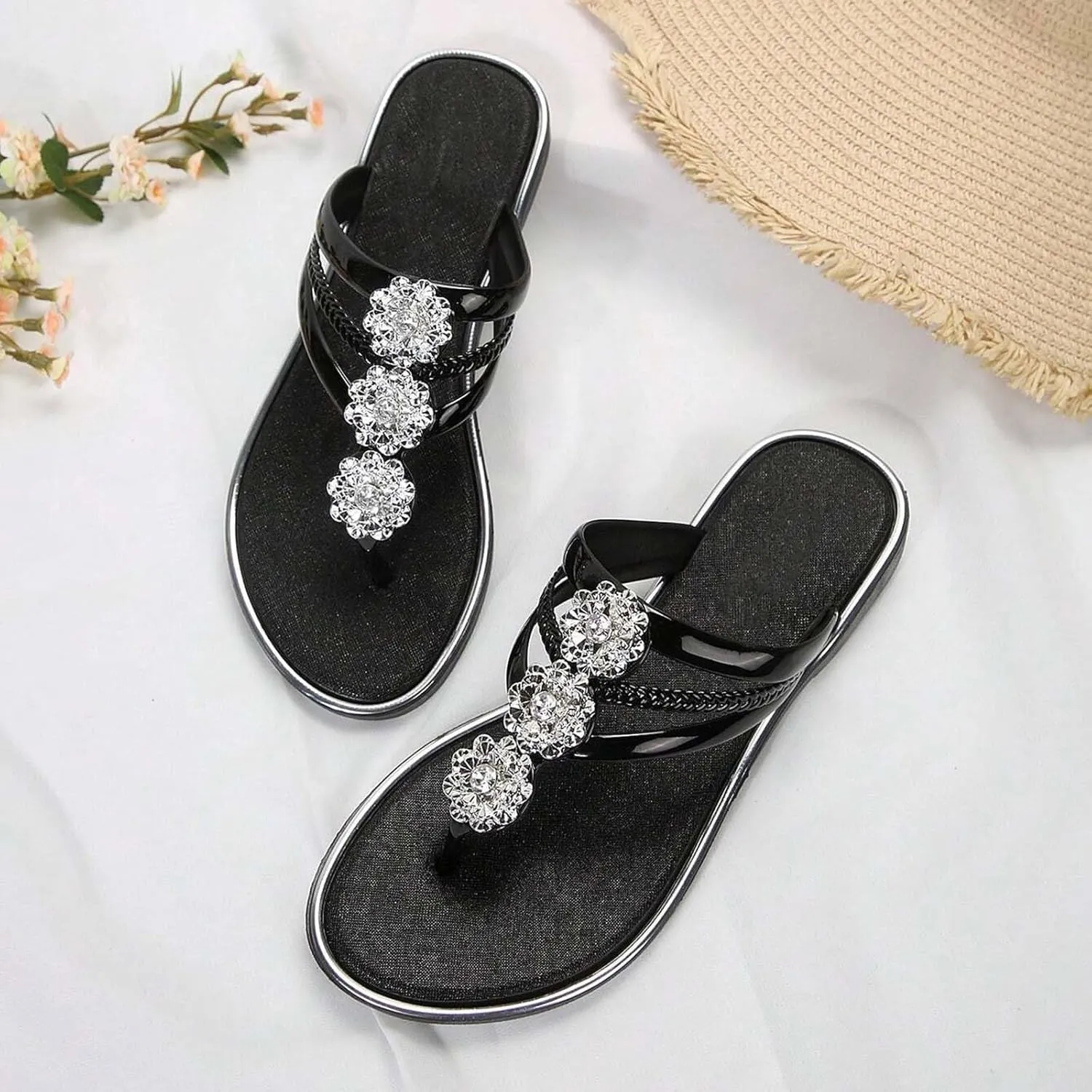 Rhinestone Flip Flops for Women Flat Flip Flops Slippers Fashion Rose Open Toe Sandals Comfortable Non-Slip Flats Bohemian Beach Sandal Comfort Clip Toe Slides