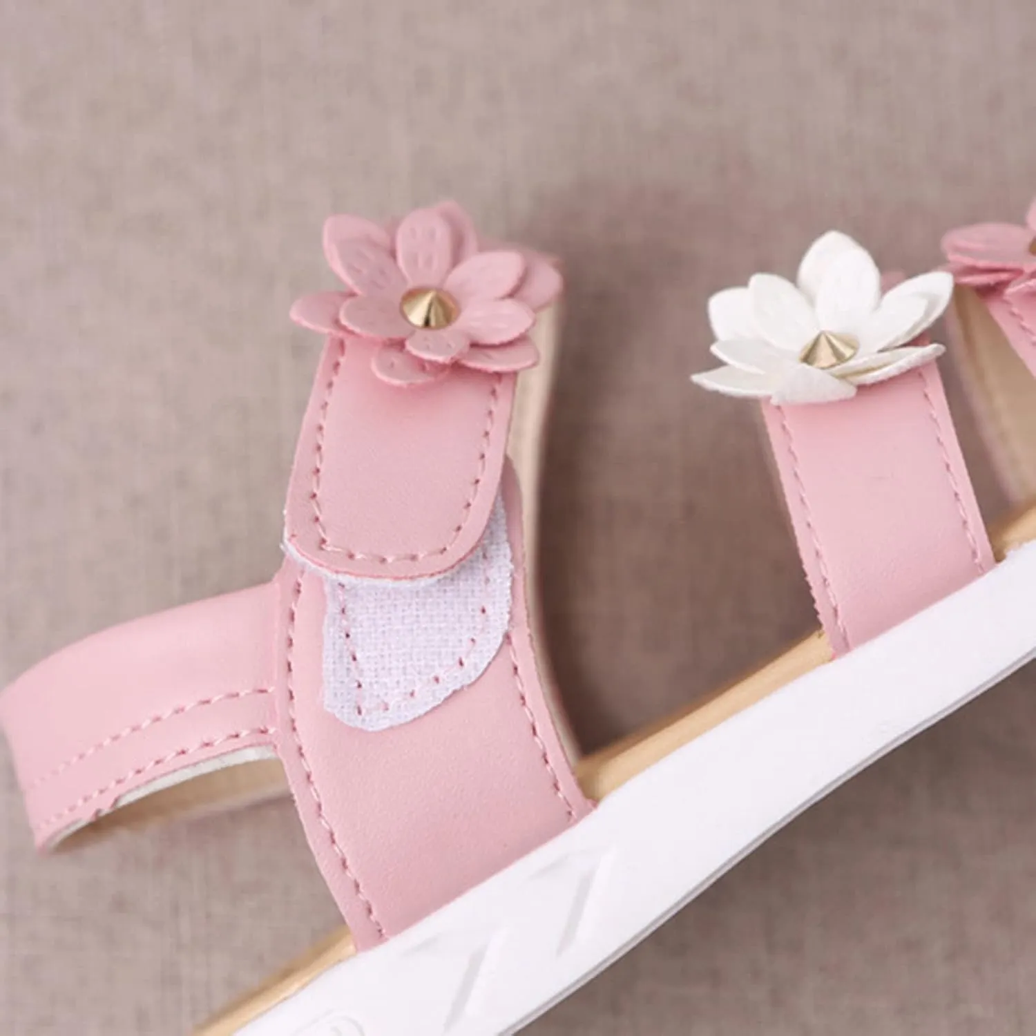 Toddler Slip on Shoes Girls Shoes Toddler Non-Slip Baby Cross Rubber Kids Flower Toddler Girl Fringe Sandals