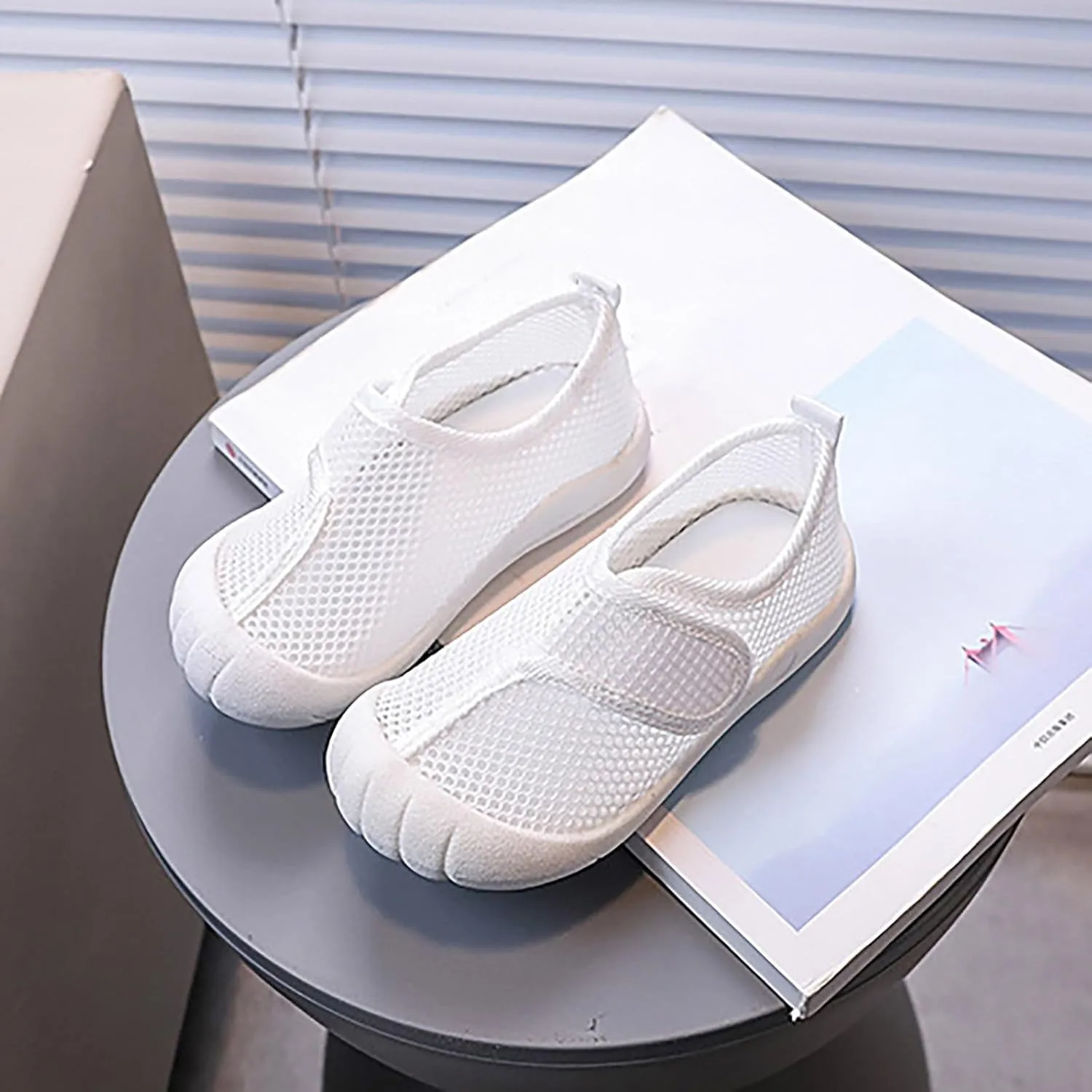 Toddler Water Shoes Anti Kick Kids Mesh Soft Barefoot Beach Solid Color Surfing Yoga Adjustable Sandals Slippers