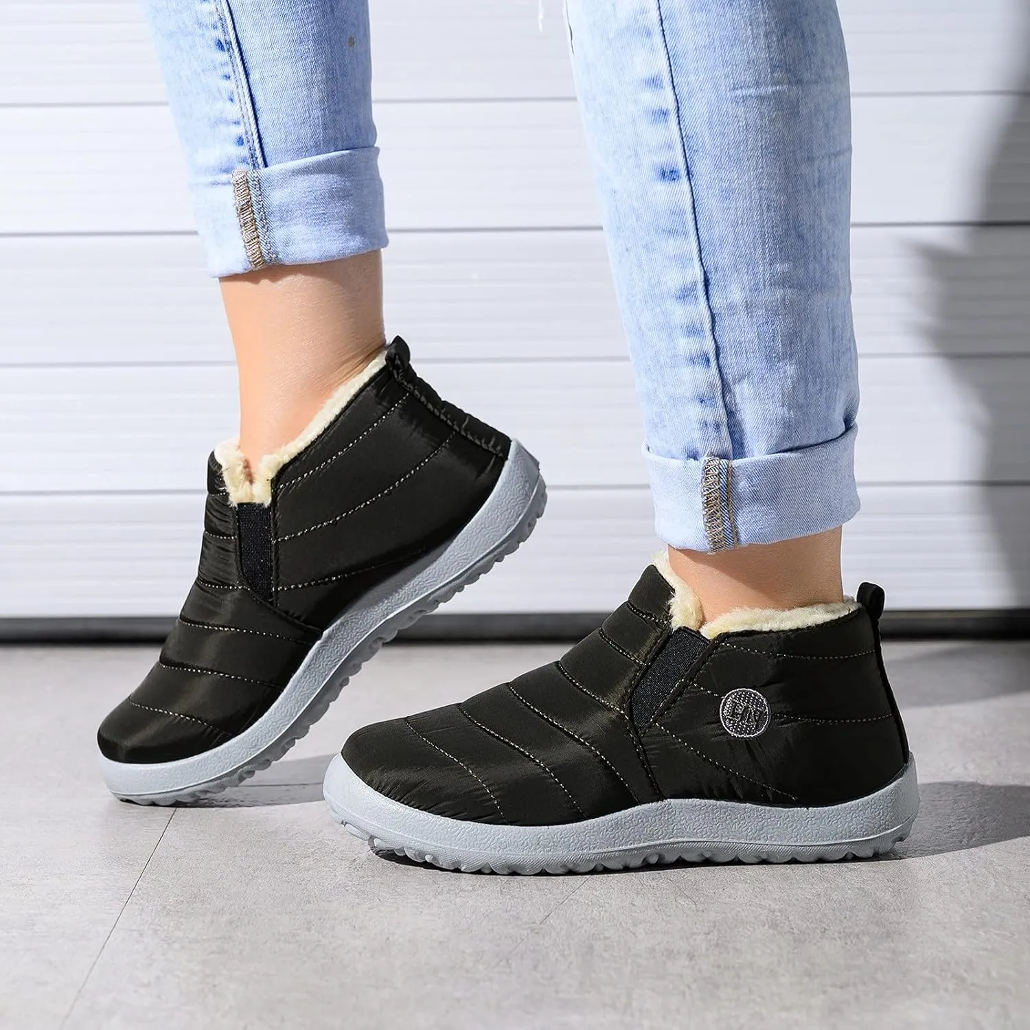 Womens Snow Boots Winter Warm Booties Plush Fleece Lined Anti-Slip Ankle Boots Outdoor Sneakers Slip On Water-proof Booties Comfortable Warm Shoes Lightweight Cold Weather Boots Short Boots
