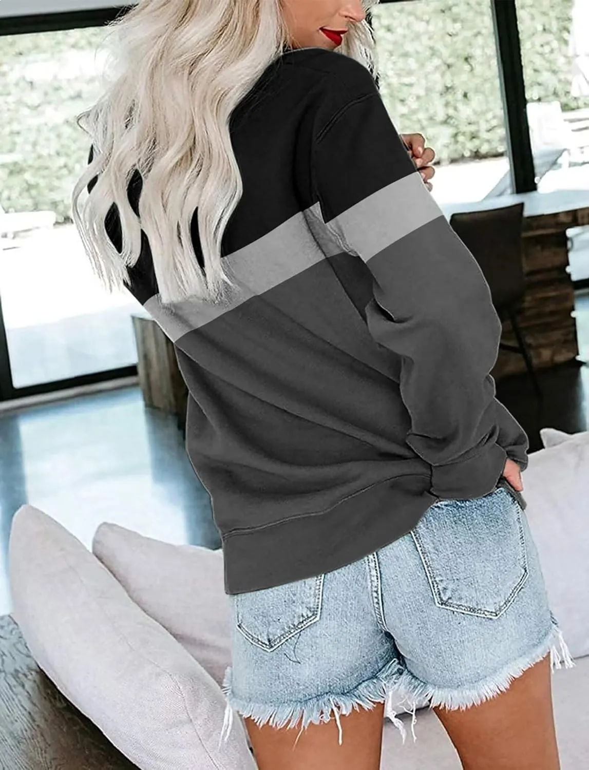 Women's Sweatshirts Casual Long Sleeve Color Block Tops Crewneck Pullover Sweatshirts Lightweight Tops with Pockets